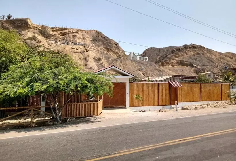 Hotelli Villa Mistika