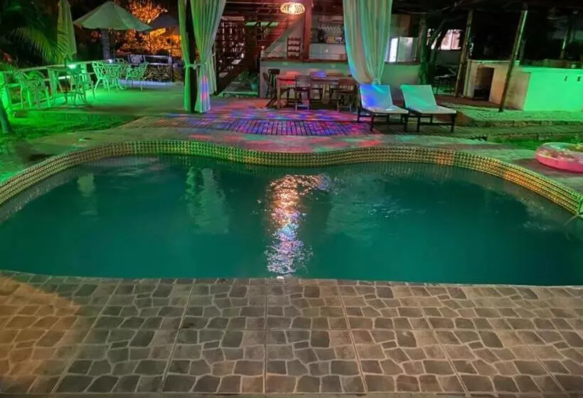 Hotelli Villa Mistika