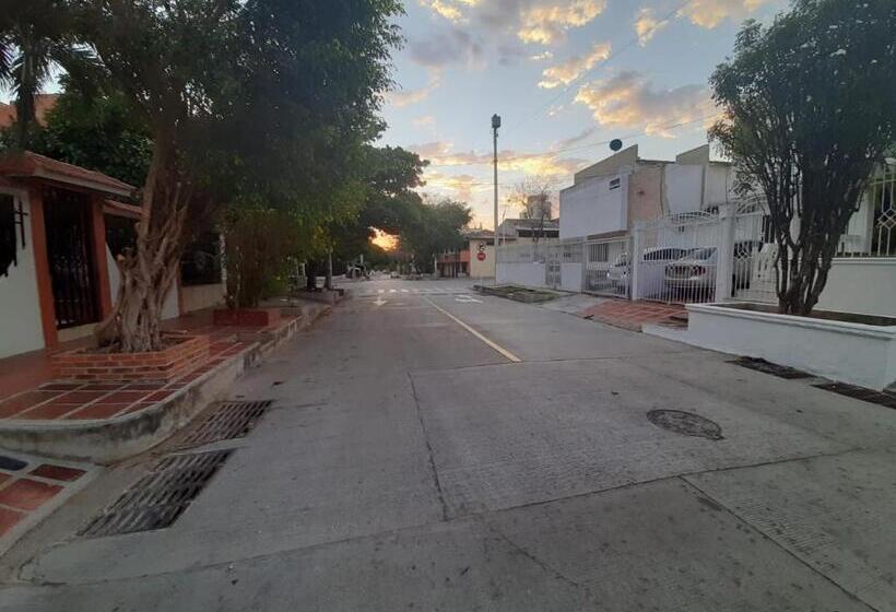 פנסיון Maryhouse