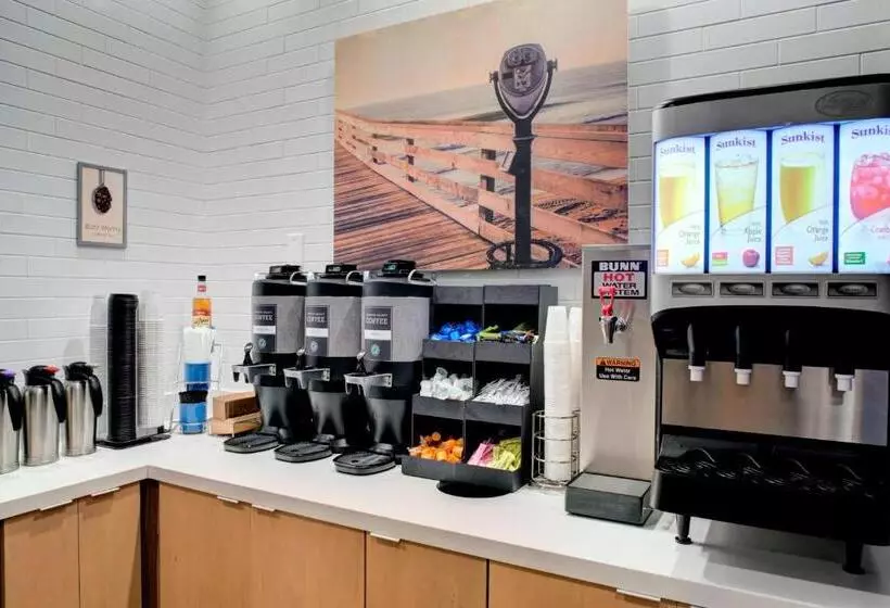 Fairfield Inn & Suites By Marriott Virginia Beach Oceanfront