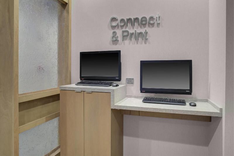 Fairfield Inn & Suites By Marriott Virginia Beach Oceanfront