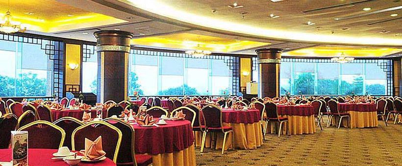 Harbourview Hotel & Resort