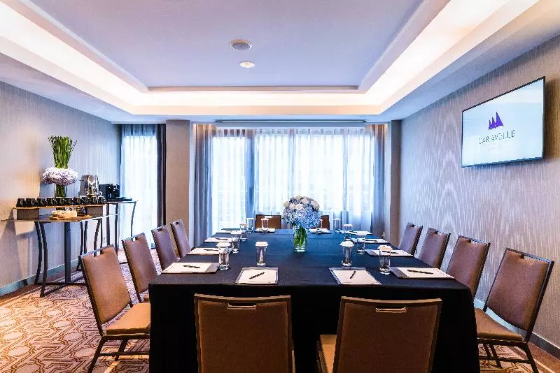 هتل Caravelle Saigon