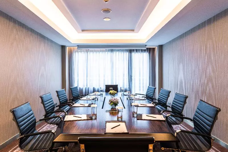 هتل Caravelle Saigon