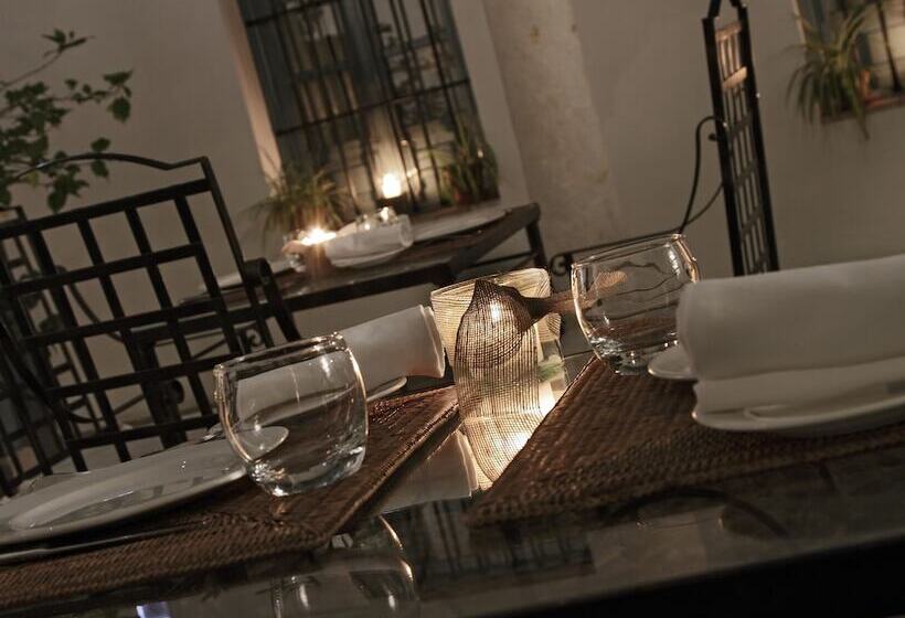 Hospes Las Casas Del Rey De Baeza, A Member Of Design Hotels