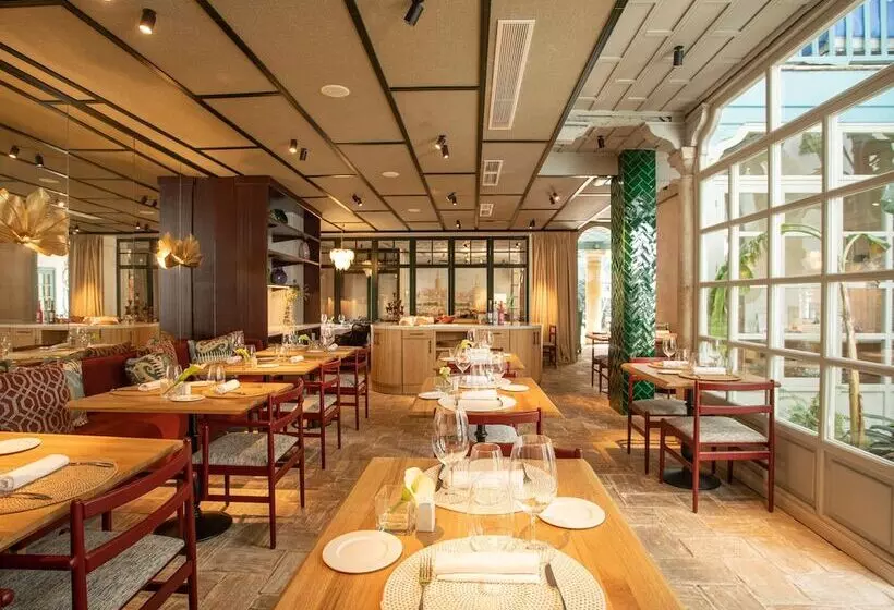 Hospes Las Casas Del Rey De Baeza, A Member Of Design Hotels