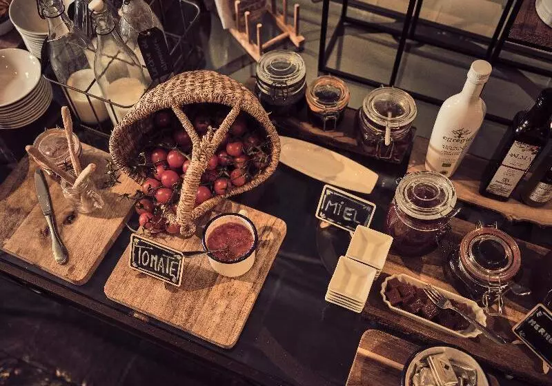 Hospes Las Casas Del Rey De Baeza, A Member Of Design Hotels