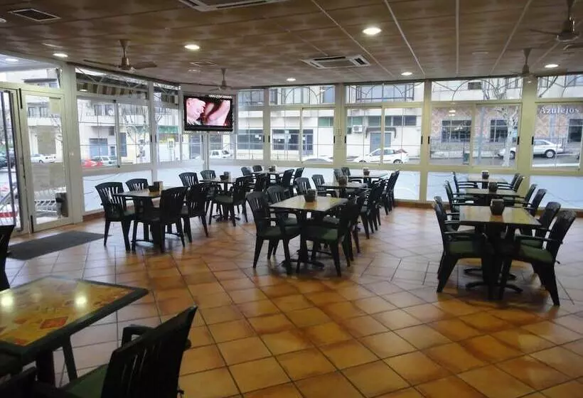 בית מלון כפרי Hostal Real