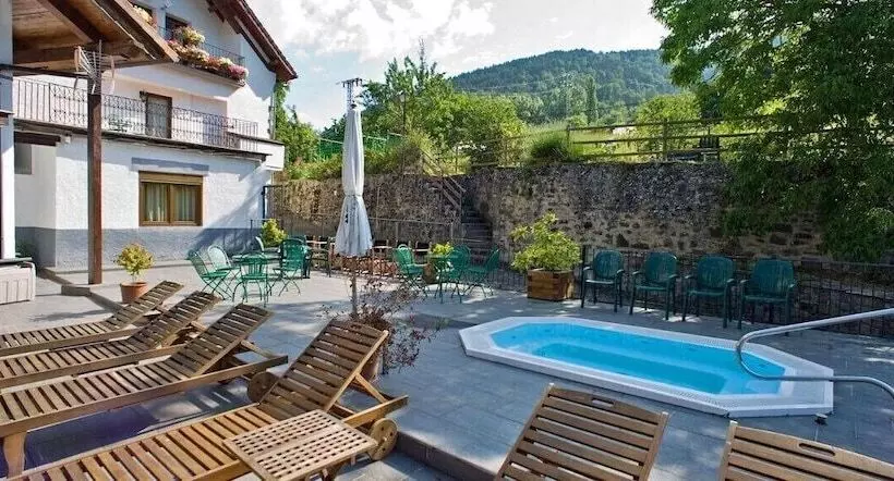 ホテル Hostal Salazar