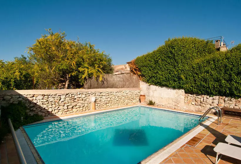 فندق Villa León De Sineu