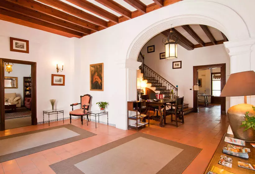 فندق Villa León De Sineu