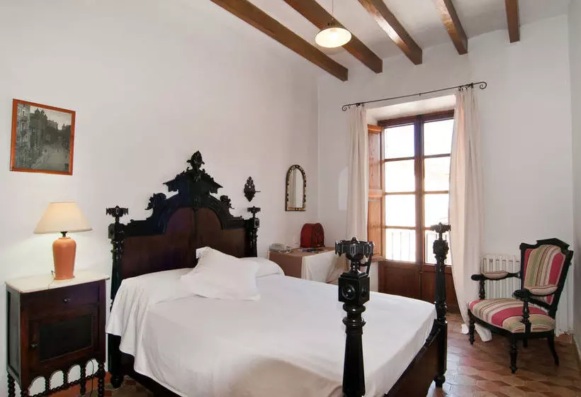 فندق Villa León De Sineu