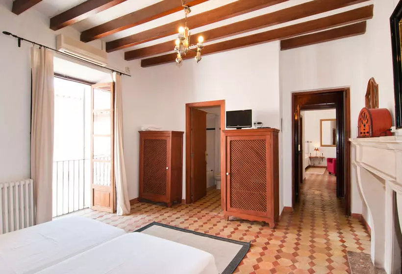 فندق Villa León De Sineu