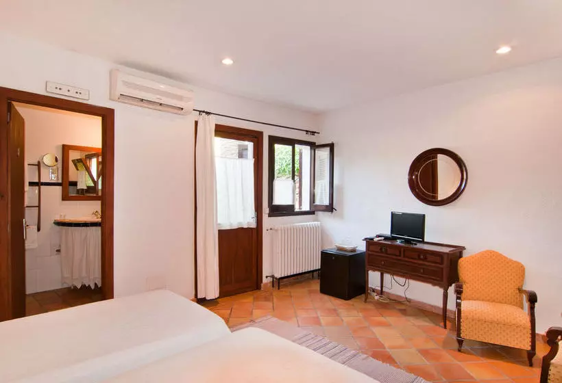 فندق Villa León De Sineu