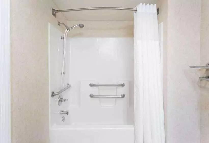 בית מלון כפרי Wingate By Wyndham Joliet