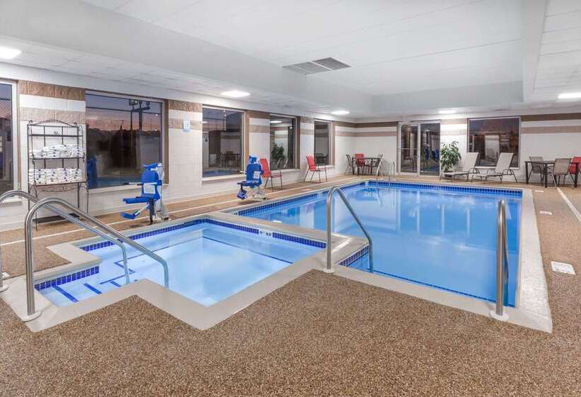 فندق Wingate By Wyndham Joliet