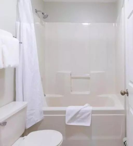 호텔 Woodlands On Fall River