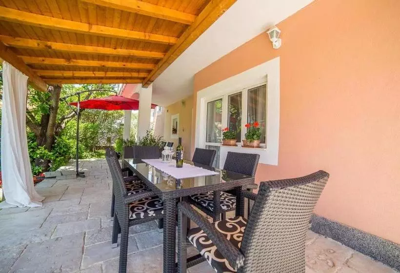 Apartments Milas