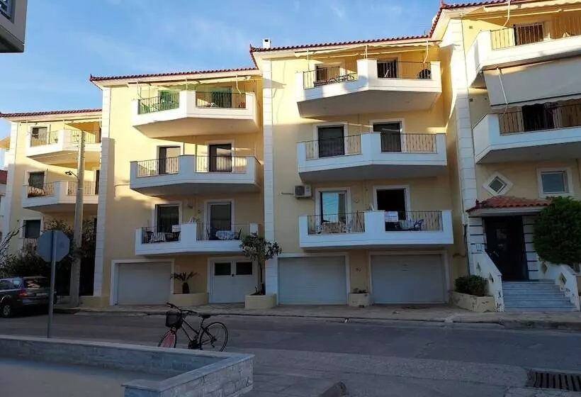 New Panorama Studios Electric Car φορτισησ στατιον