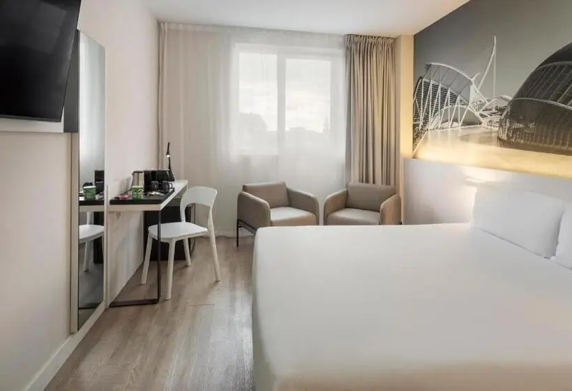 B&b Hotel Valencia Arena