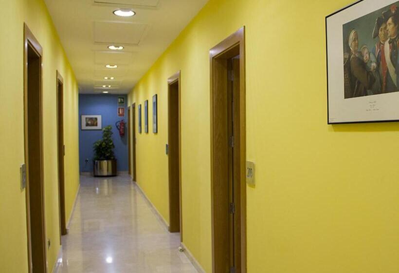 Encasa Hotel Almansa