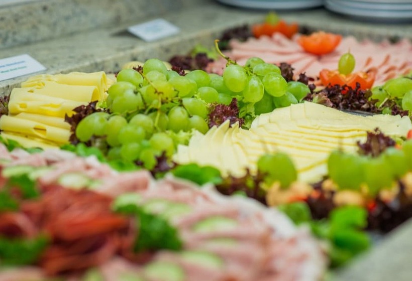 Отель Amedia Express Passau, Trademark Collection By Wyndham