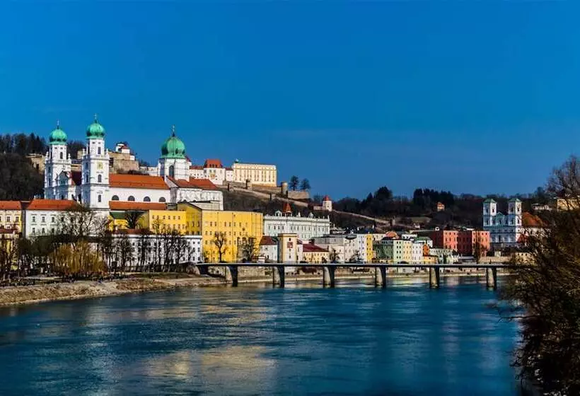 ホテル Amedia Express Passau, Trademark Collection By Wyndham