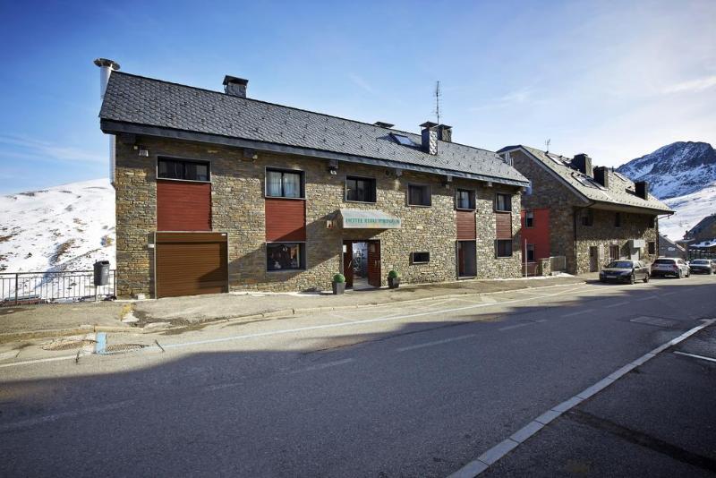 בית מלון כפרי Caribou