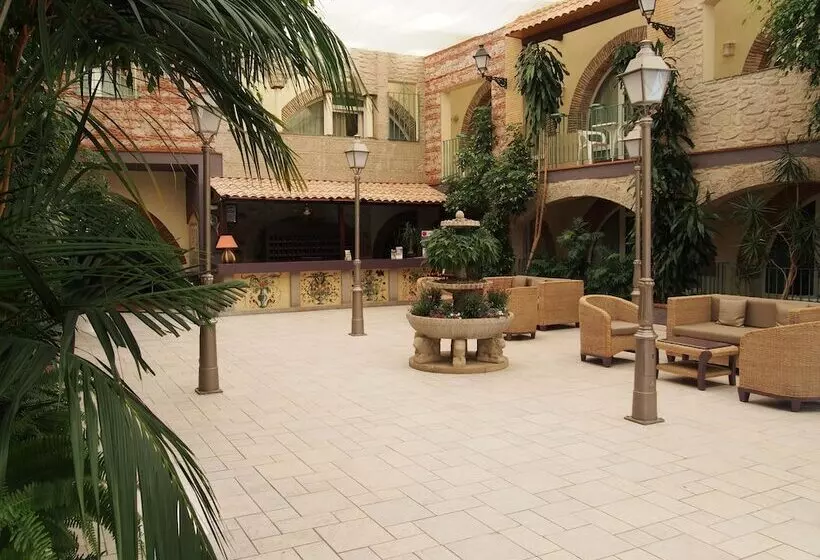 호텔 Castell Blanc