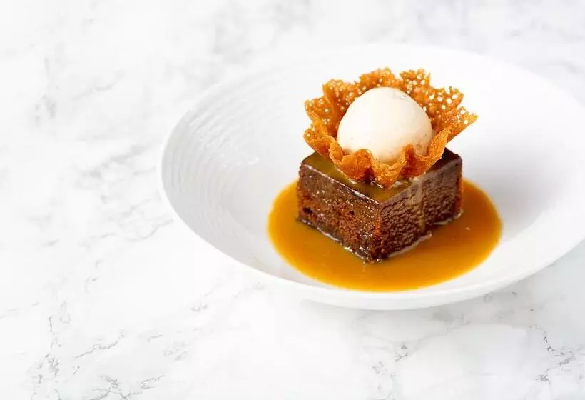 Отель Dale Hill