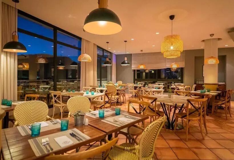 Отель Fuerte Grazalema