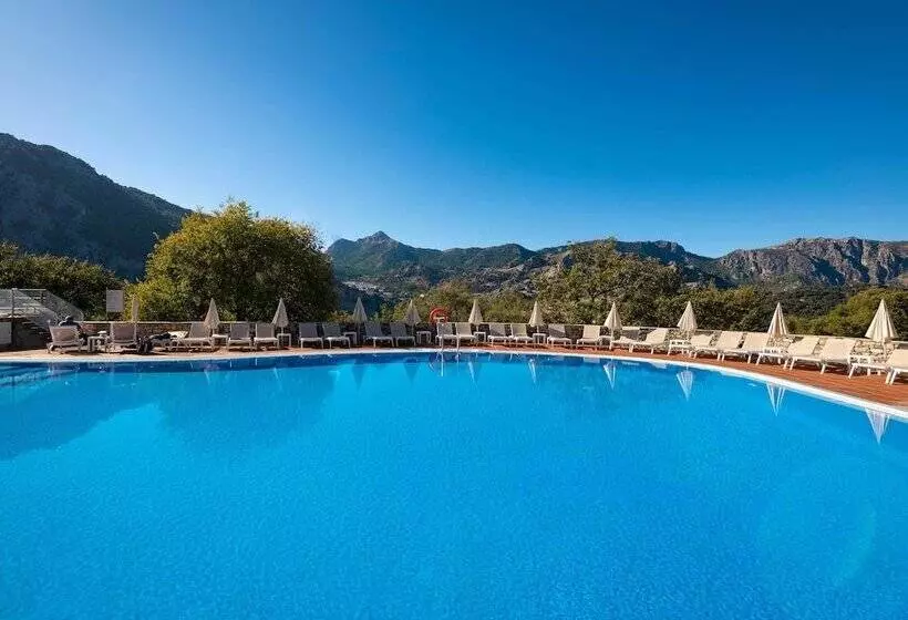 Отель Fuerte Grazalema