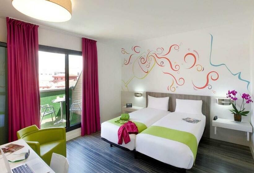 هتل Ibis Styles Madrid Prado