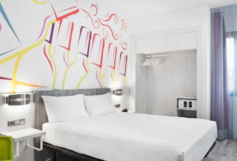 هتل Ibis Styles Madrid Prado