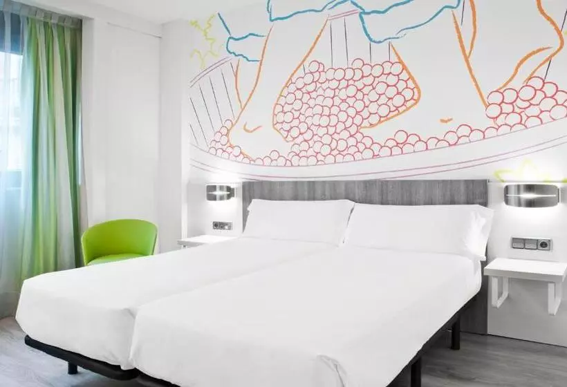 酒店 Ibis Styles Madrid Prado
