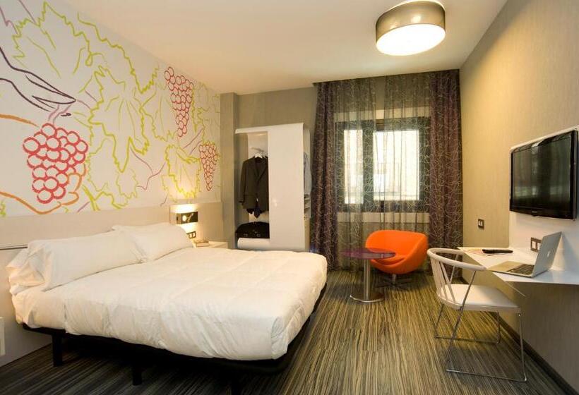هتل Ibis Styles Madrid Prado