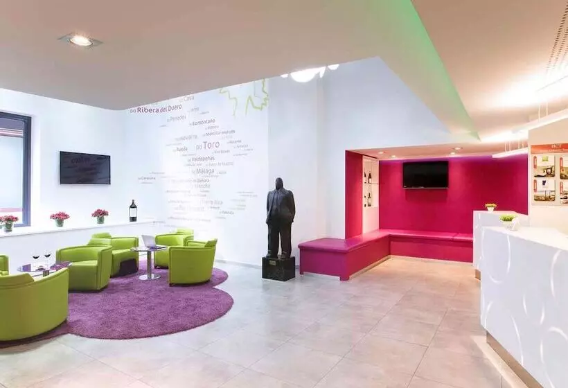هتل Ibis Styles Madrid Prado