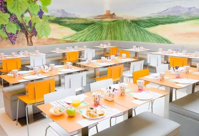 هتل Ibis Styles Madrid Prado