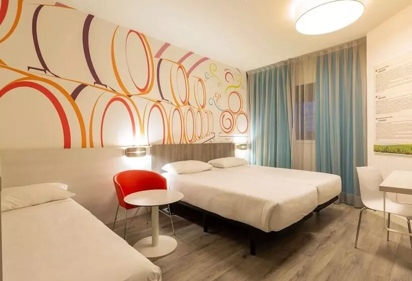 هتل Ibis Styles Madrid Prado