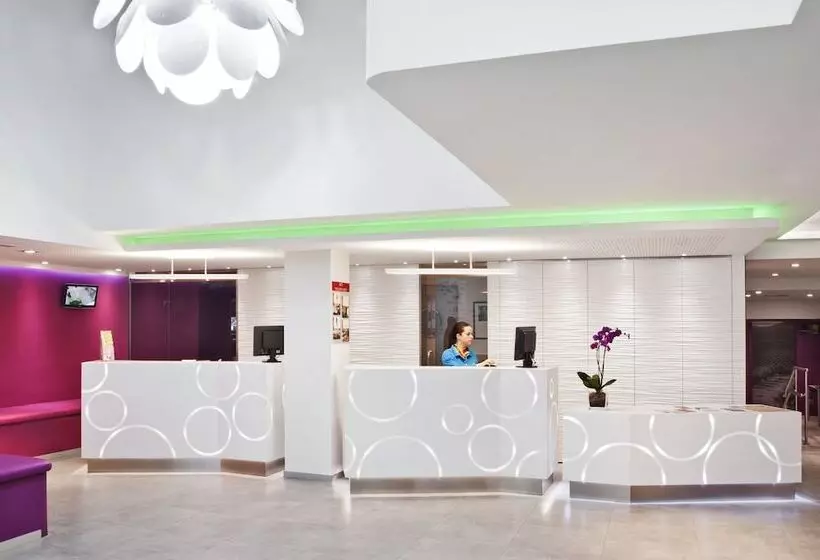هتل Ibis Styles Madrid Prado