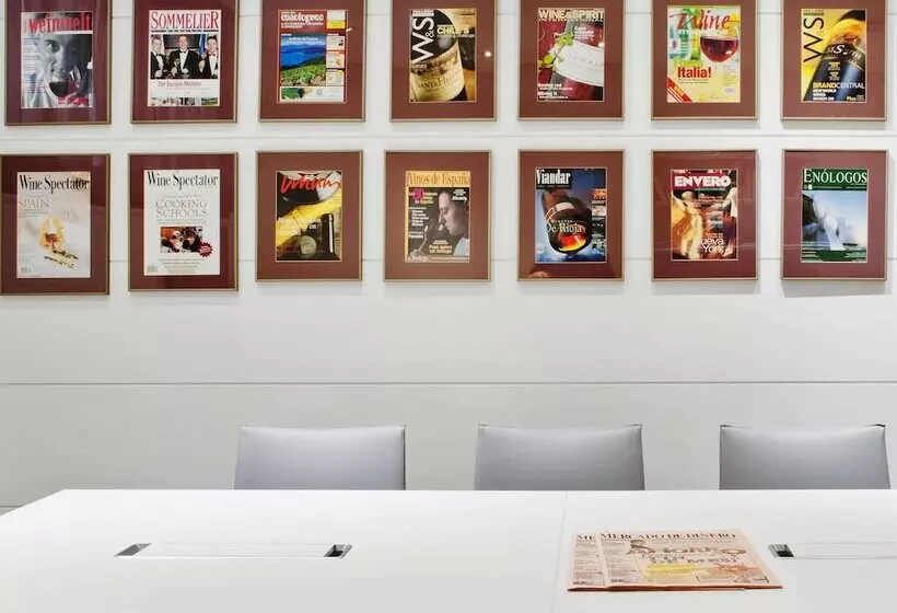 هتل Ibis Styles Madrid Prado