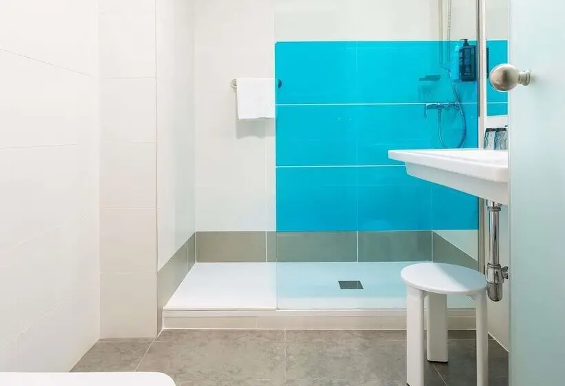 هتل Ibis Styles Madrid Prado