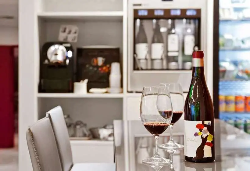 هتل Ibis Styles Madrid Prado