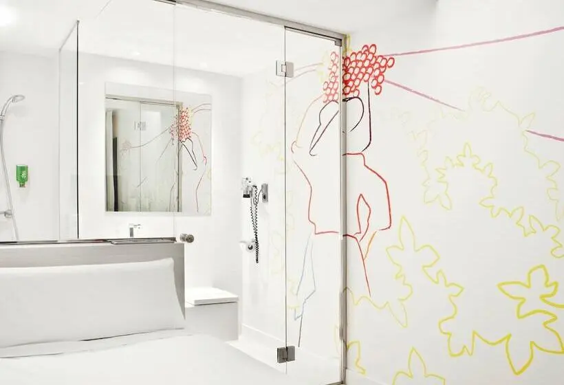 هتل Ibis Styles Madrid Prado