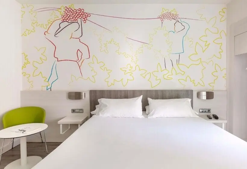 هتل Ibis Styles Madrid Prado