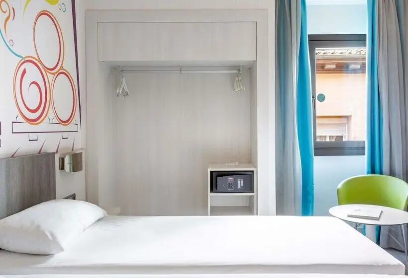 هتل Ibis Styles Madrid Prado