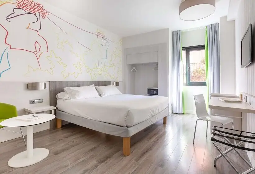 هتل Ibis Styles Madrid Prado