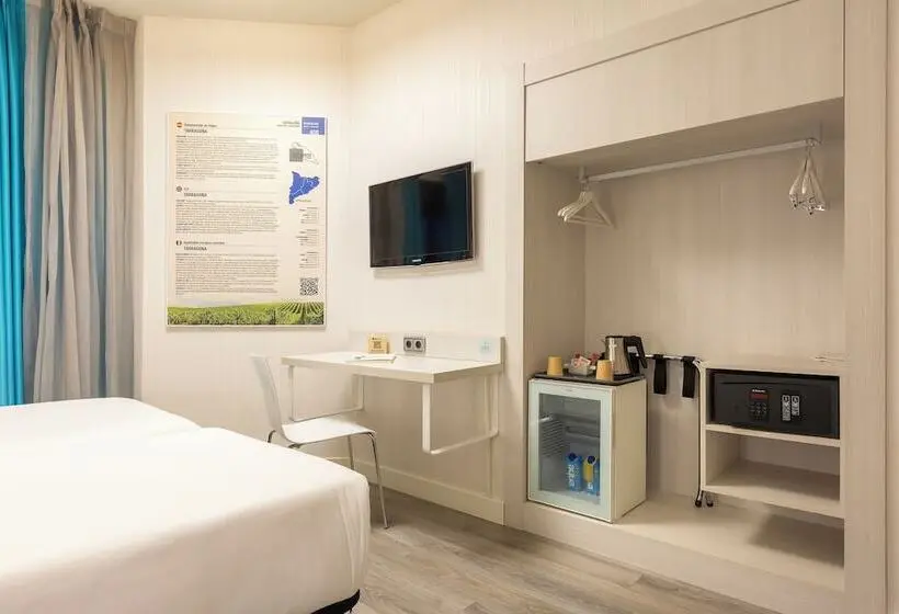 هتل Ibis Styles Madrid Prado