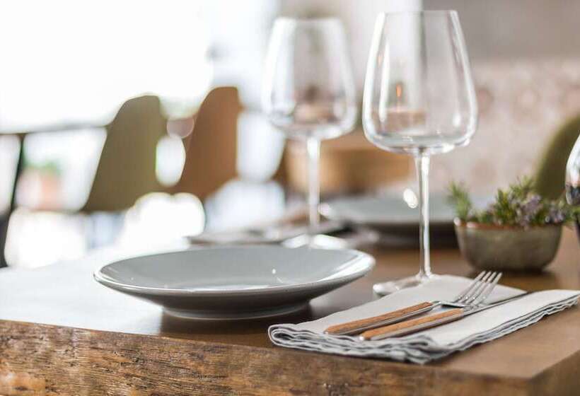 Отель Linda Boutique