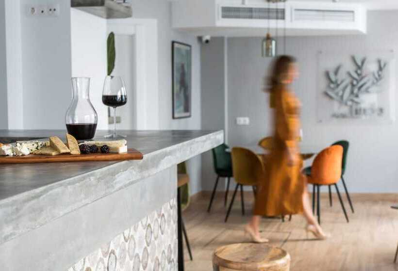 Отель Linda Boutique